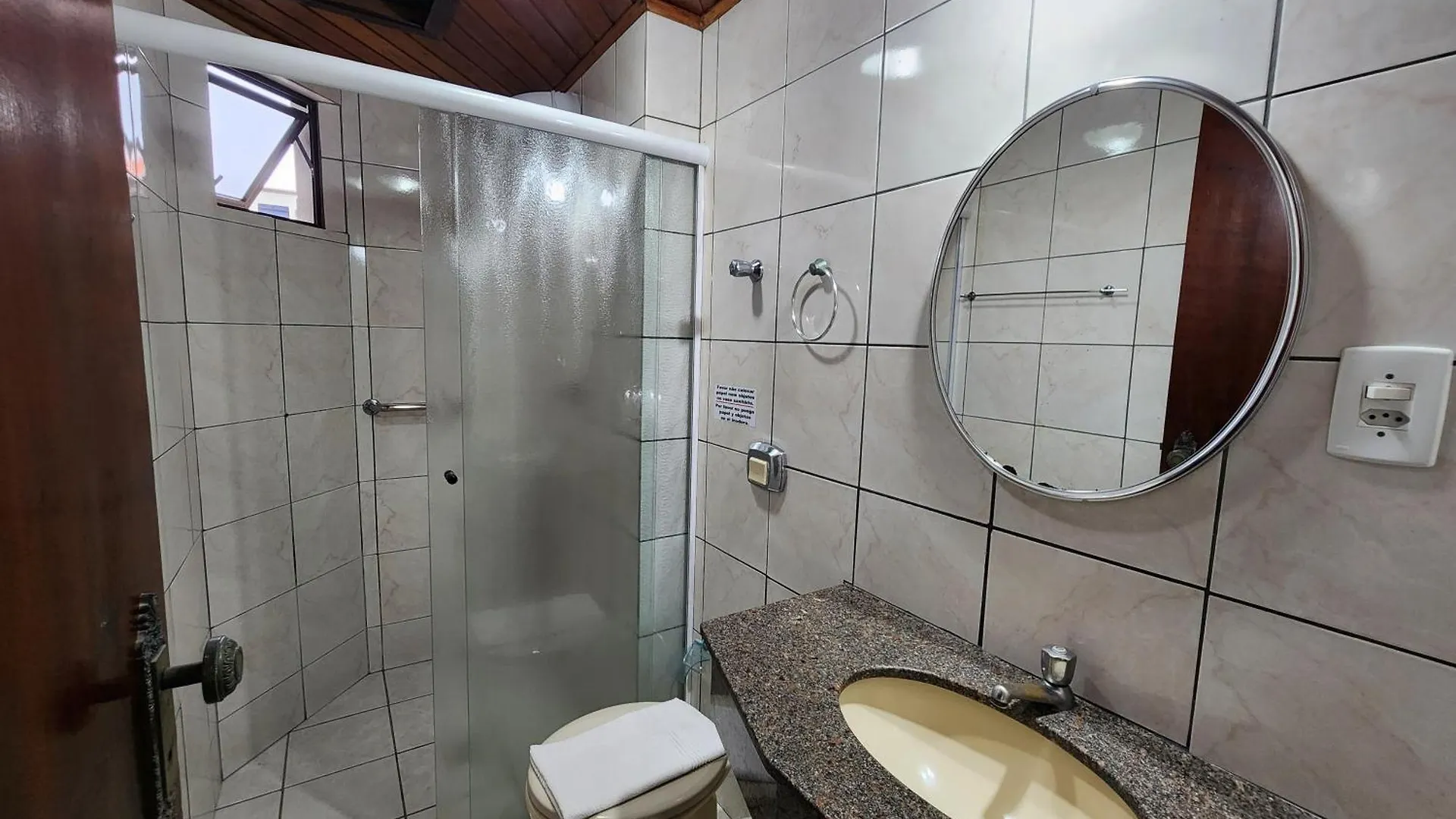 Bomar Residence 봄비나스 아파트