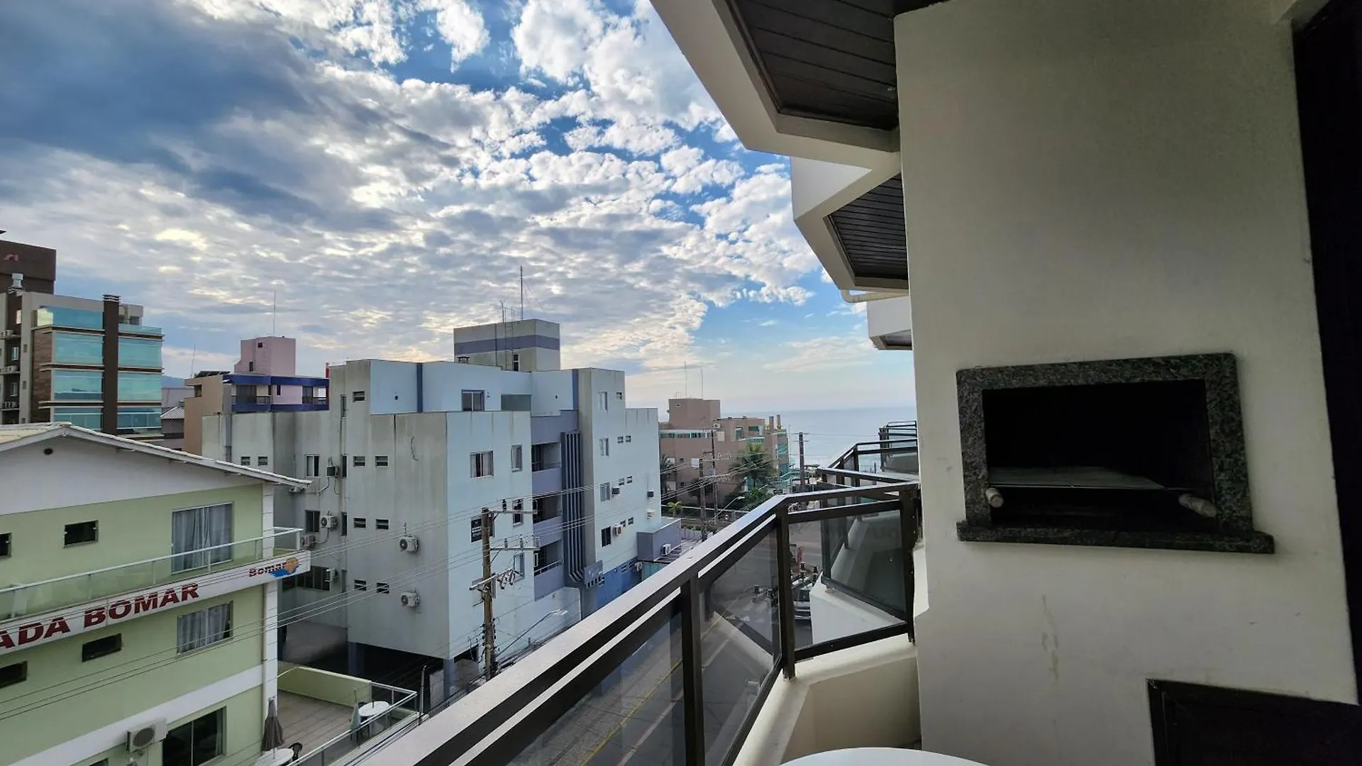 아파트 Bomar Residence 봄비나스 브라질